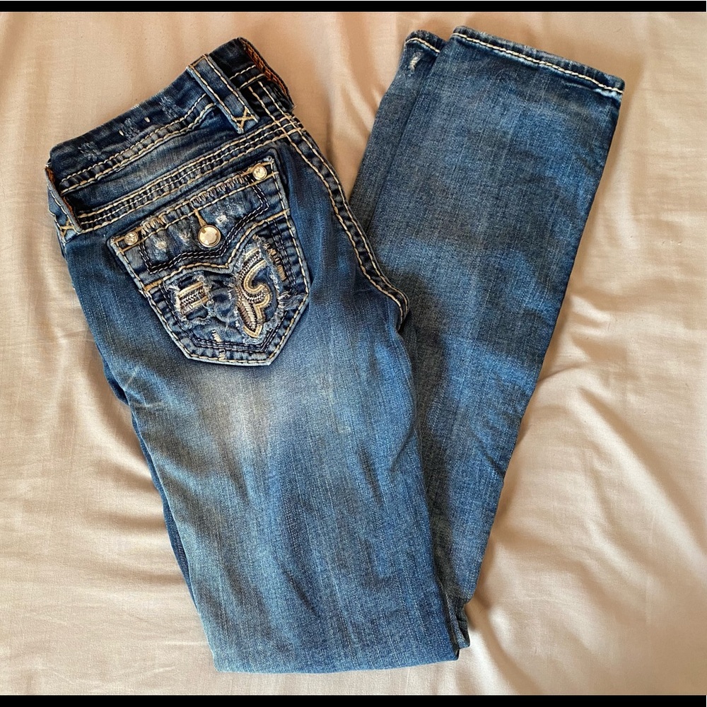 Rock revival straight jeans